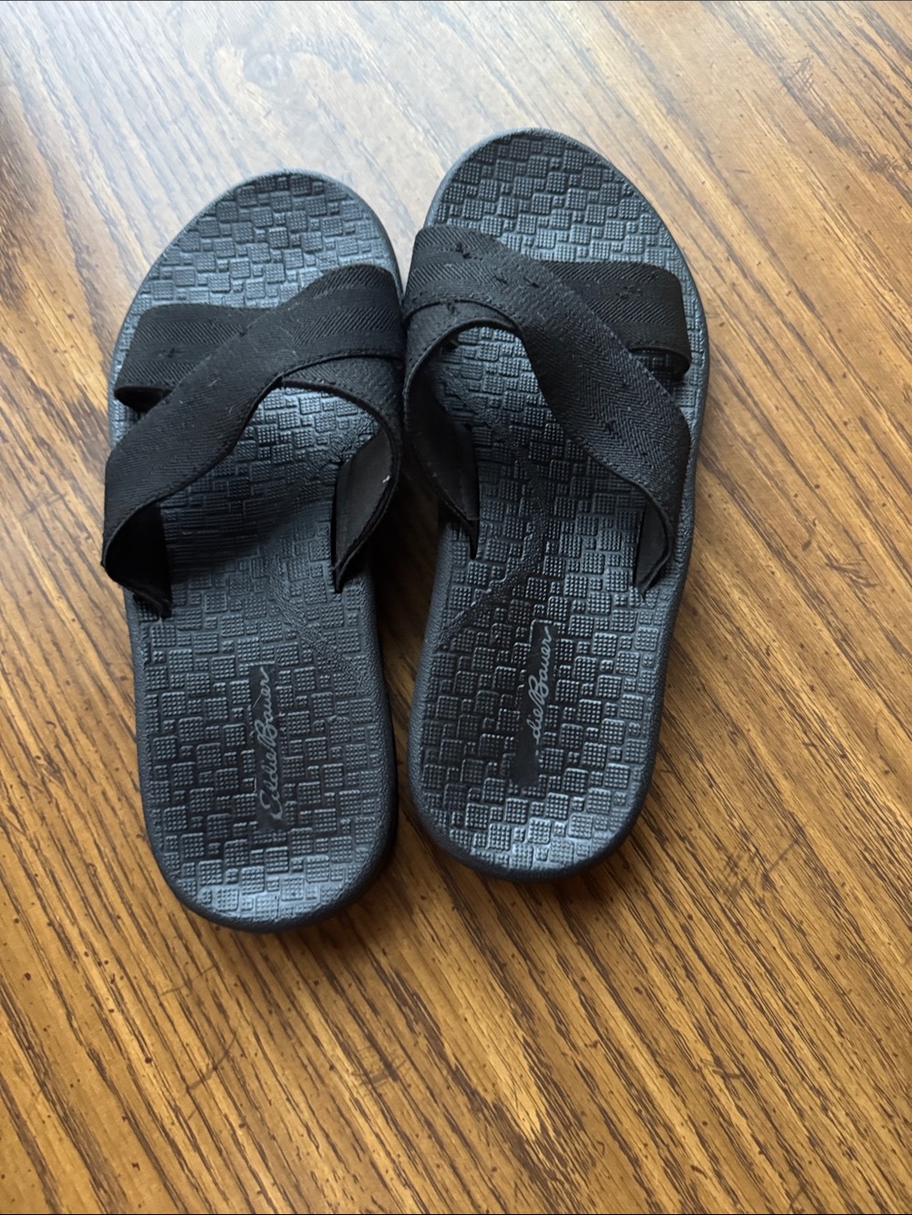 Eddie Bauer Break Point Criss-Cross Slide Sandals.